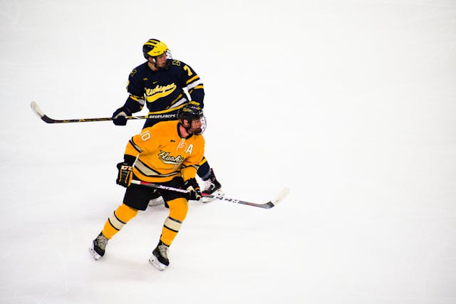 Automating Sports Commentary Using Computer Vision: Turning Moments into Words